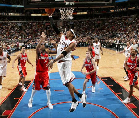 线队站稳脚 线队站稳脚